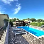 Villa Danica *